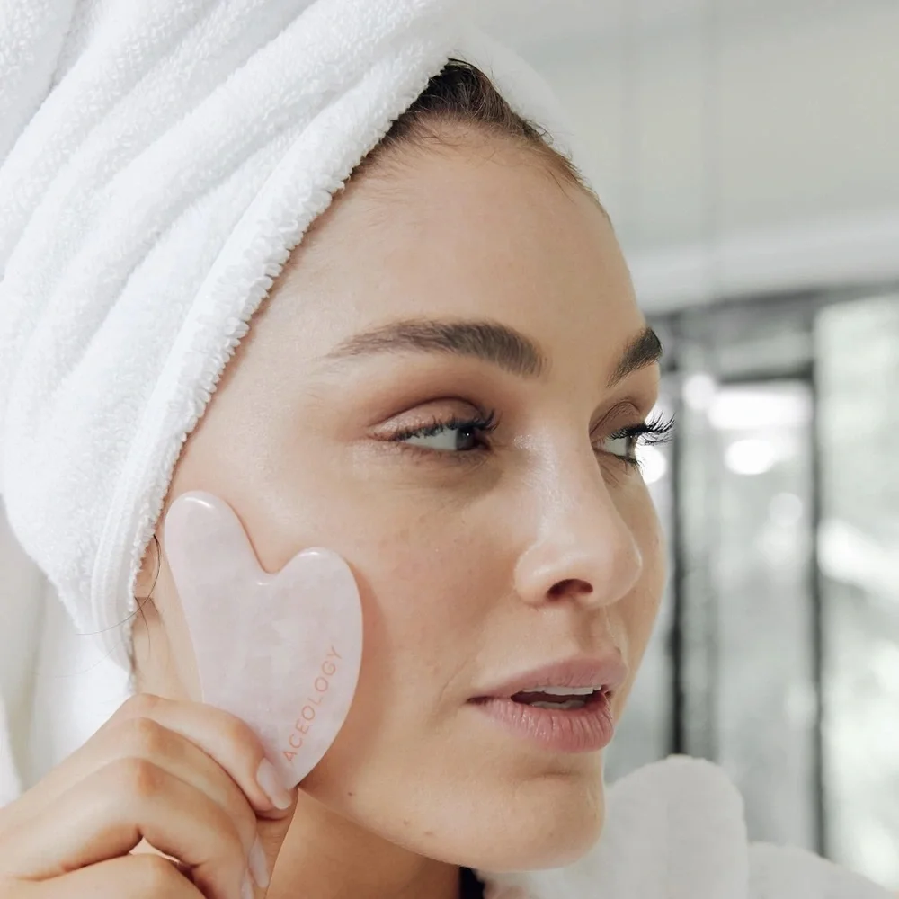 New in Box Aceology Rose Quartz Gua Sha Facial Massager